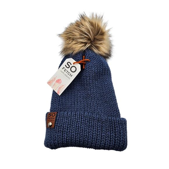 So Fetch North Dakota Womens Pom Pom Beanie Winter Hat Blue NEW - Picture 1 of 4